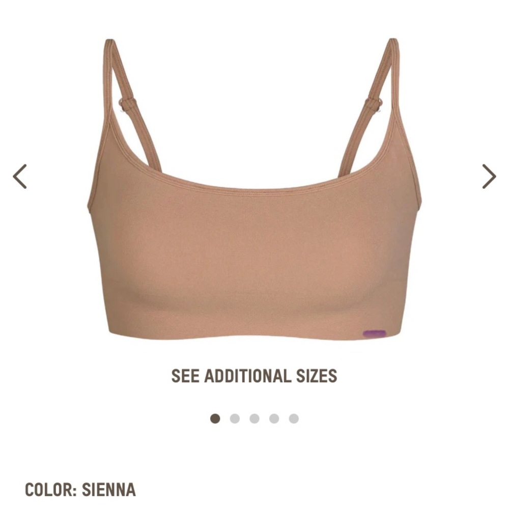 Skims Seamless Sculpt Scoop Neck Bralette